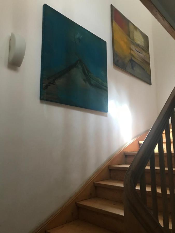 Charmante Altbau-Dg-Wohnung Мюнхен Екстер'єр фото